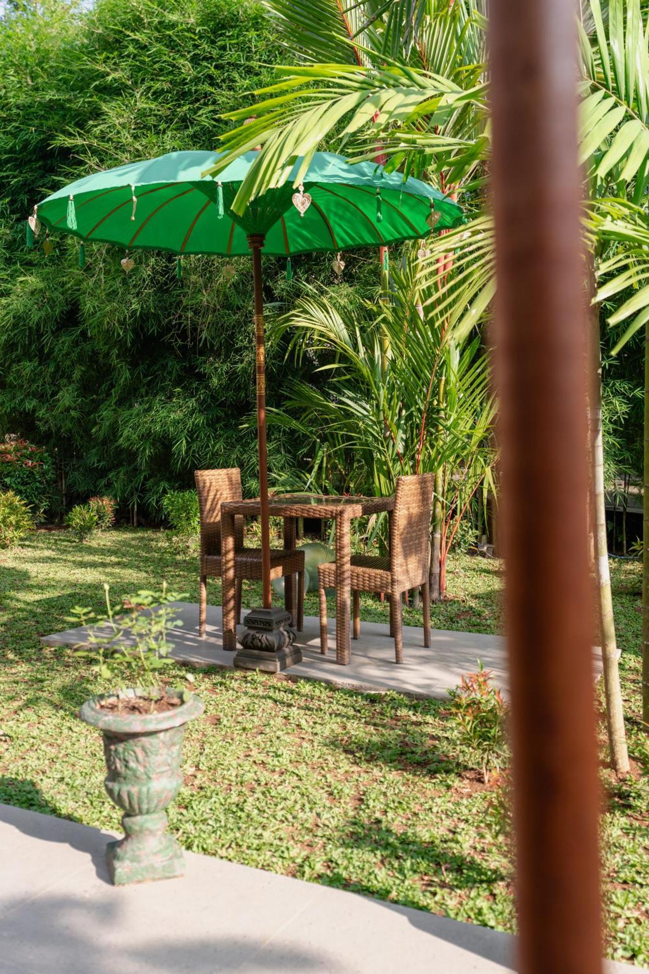 Rouge - Villas Ubud Extérieur photo